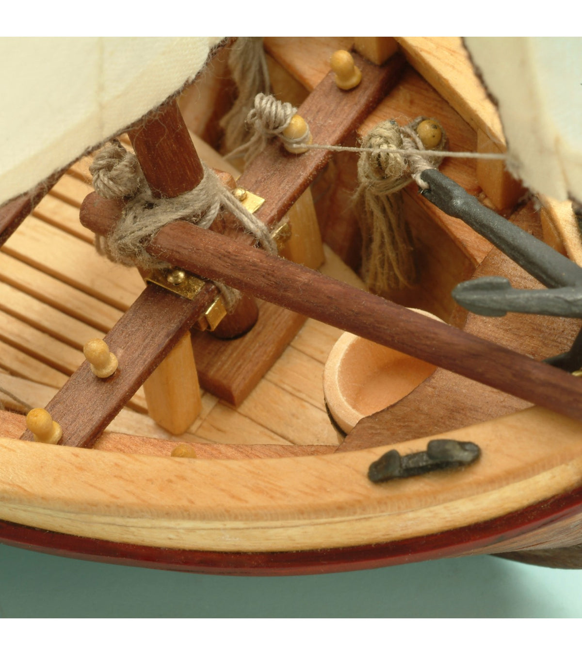 Captain's Boat Santisima TriNi&ntilde;ad. 1:50 Wooden Model Ship Kit