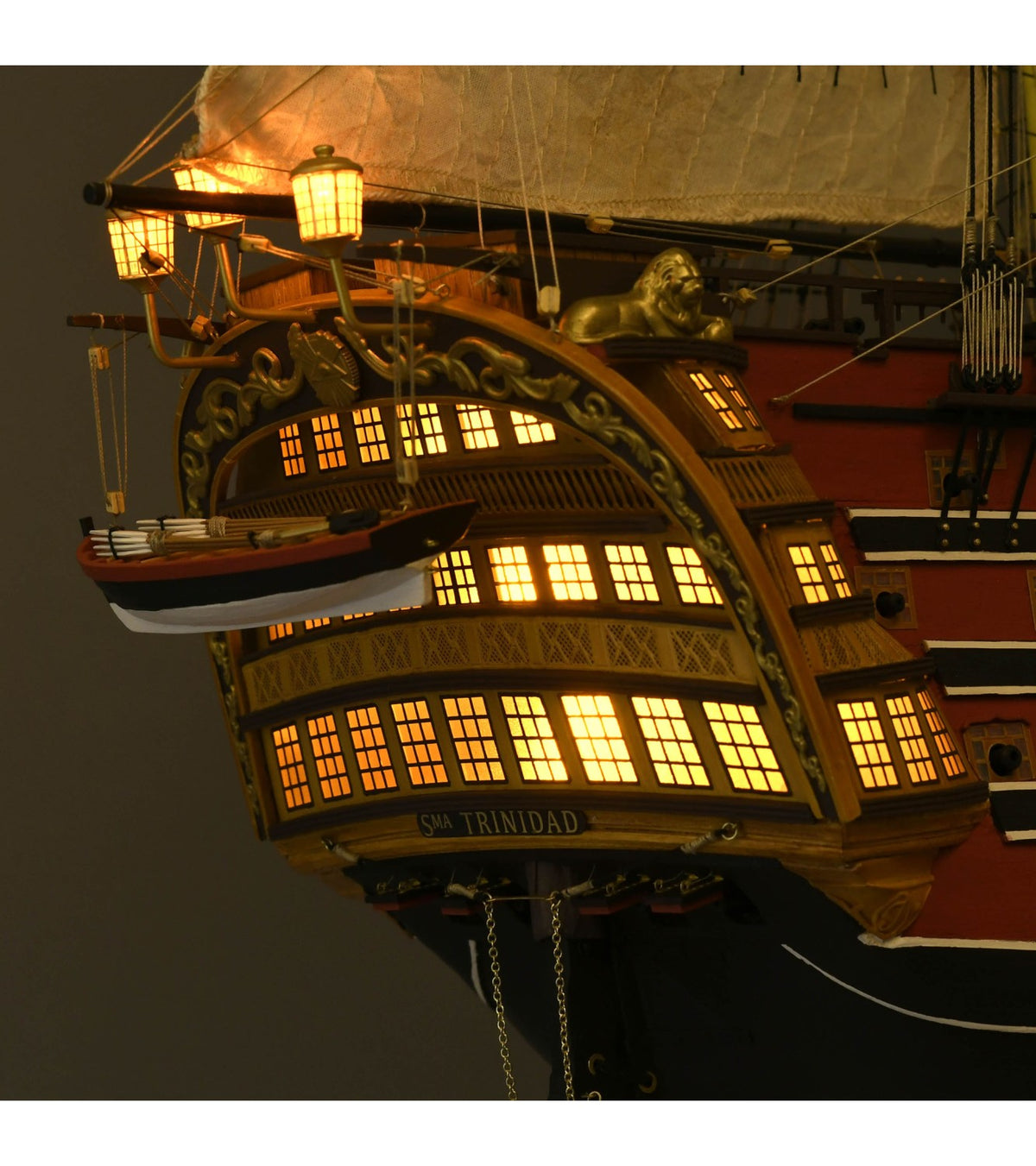 Ship of the Line Sant&iacute;sima TriNi&ntilde;ad 1:84. Wooden Model Ship Kit