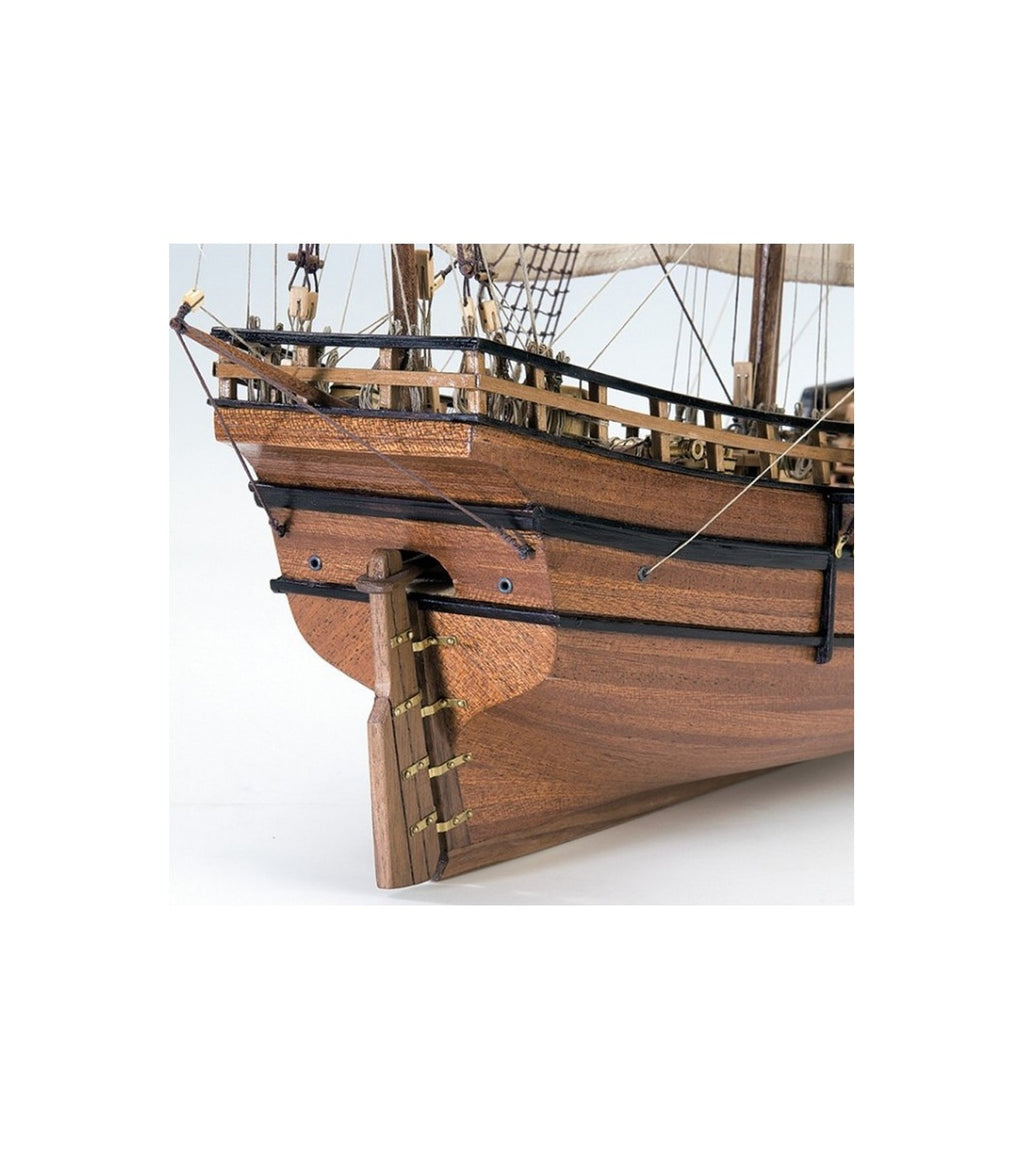 Caravel La Pinta. 1:65 Wooden Model Ship Kit