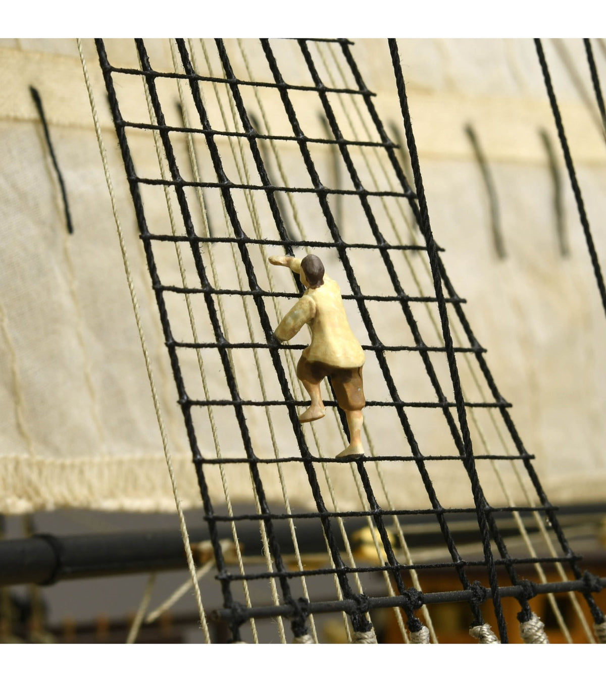 Ship of the Line Sant&iacute;sima TriNi&ntilde;ad 1:84. Wooden Model Ship Kit