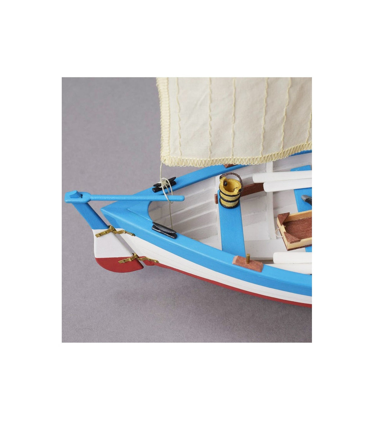 Fishing Boat La Provenale. 1:20 Wooden Model Ship Kit