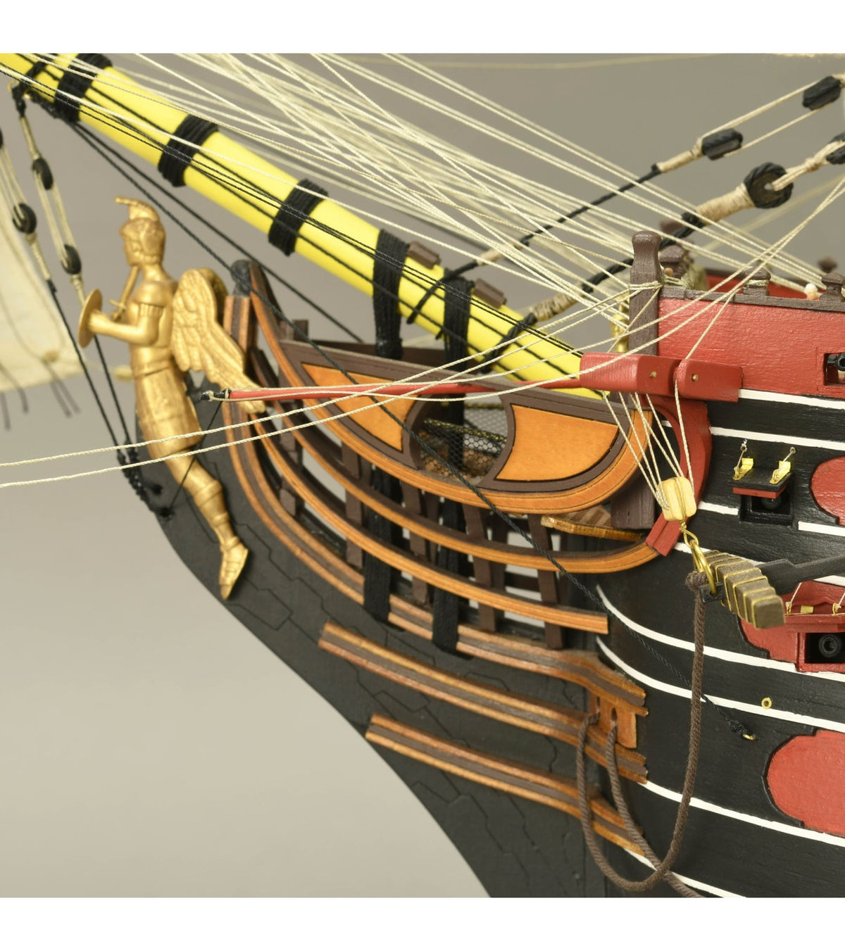 Ship of the Line Sant&iacute;sima TriNi&ntilde;ad 1:84. Wooden Model Ship Kit