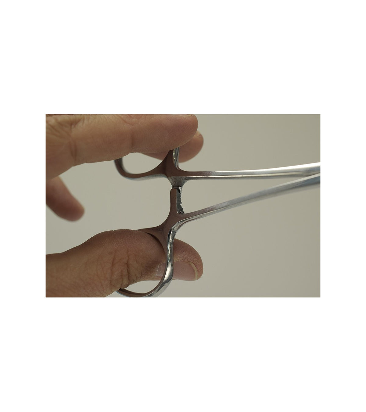 Curved Fastening Forceps for Modeling &amp; Crafts