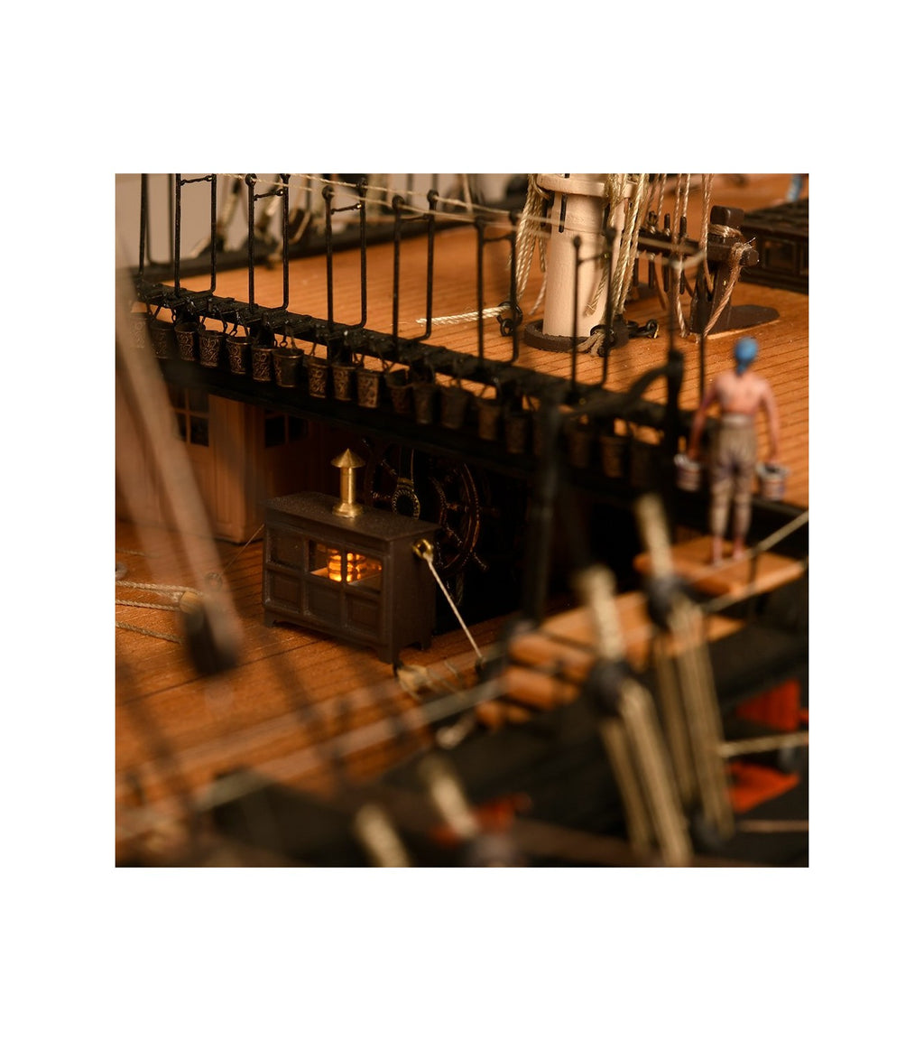 HMS VICTORY Ship of the Line Trafalgar 1805 - 1:84 - Wooden Scale Model Ship