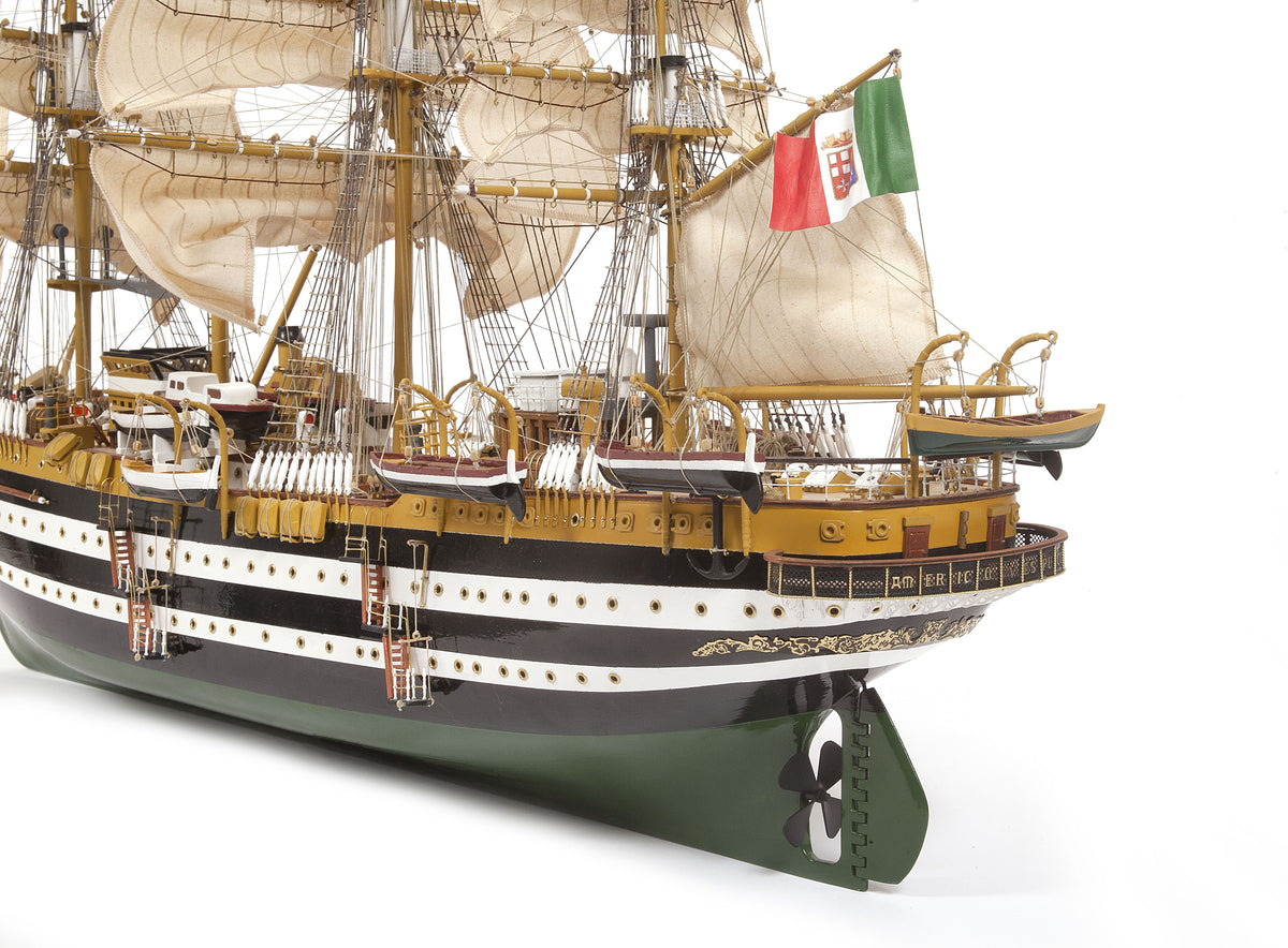 Italien School Ship Amerigo Vespucci 1:100