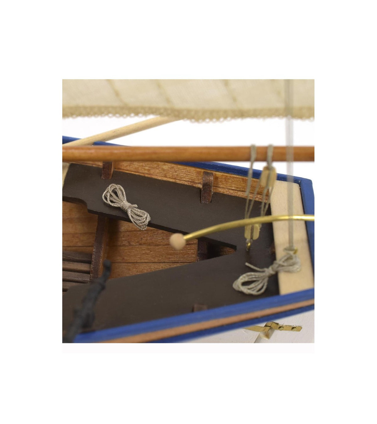 HMS Bounty's Jolly Boat. 1:25 Wooden Model Ship Kit