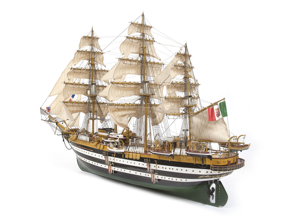 Italien School Ship Amerigo Vespucci 1:100