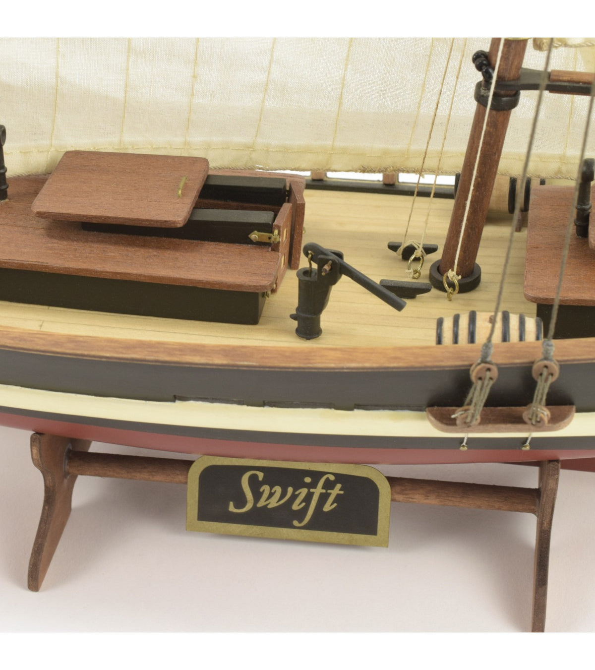 U.S. Pilot Boat Swift. 1:50 Wooden Model Ship Kit