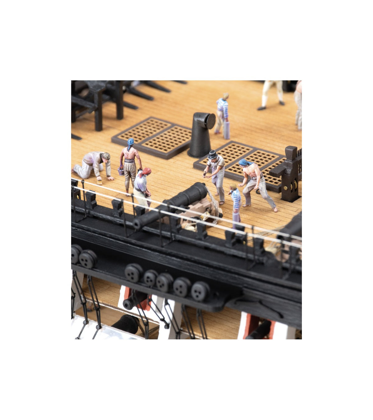 New Set of 19 Metal Figurines for Ships: Sailors (1700-1815)