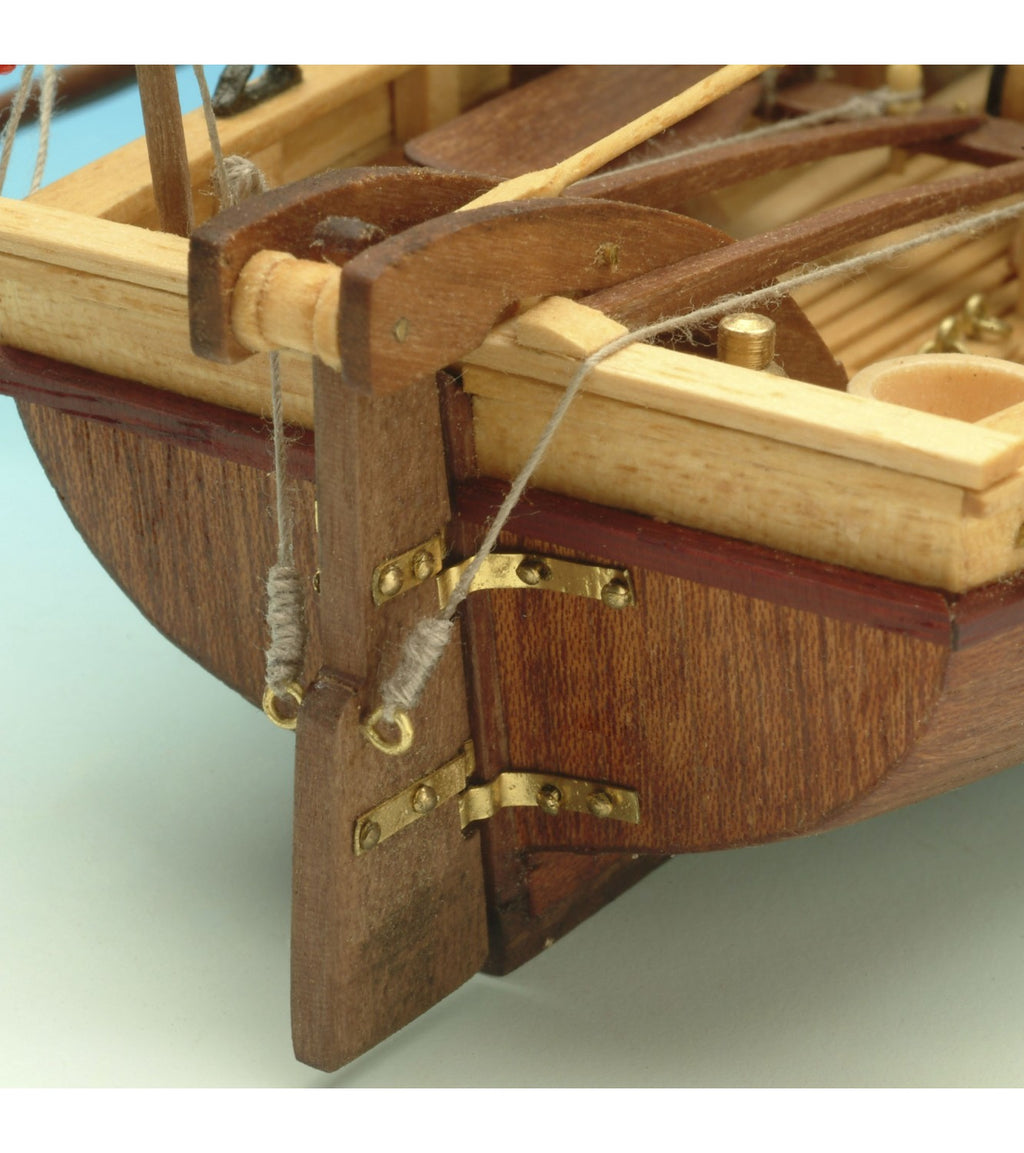 Captain's Boat Santisima TriNi&ntilde;ad. 1:50 Wooden Model Ship Kit