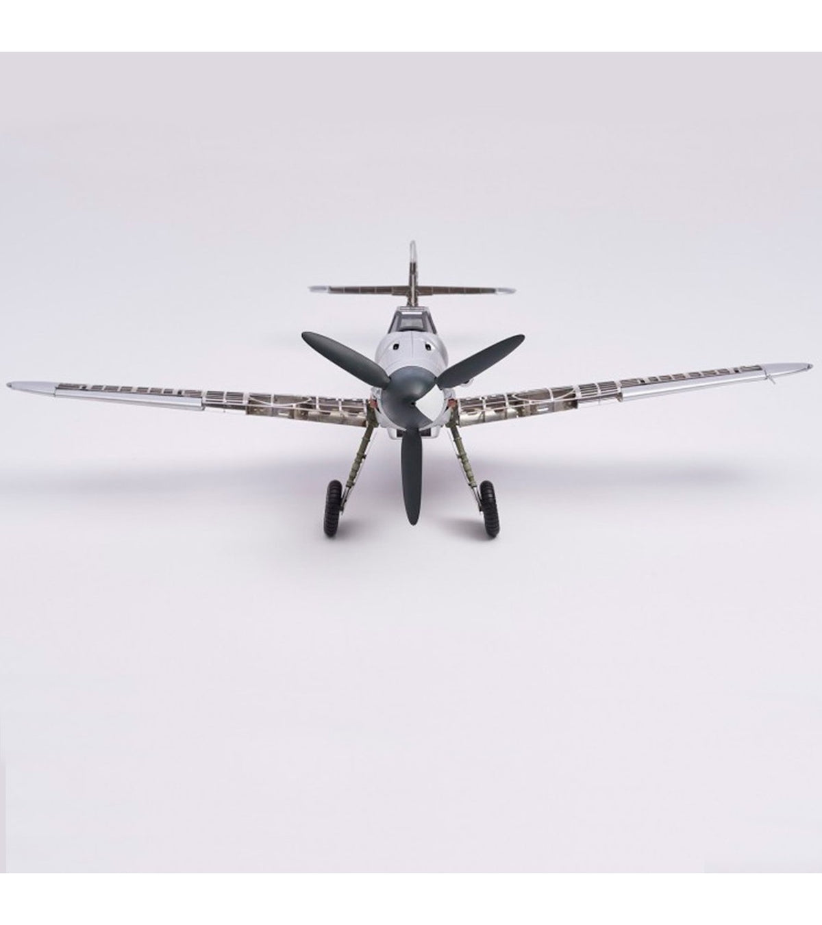 Messerschmitt BF109G Fighter: 1/16 Metal Aircraft Model