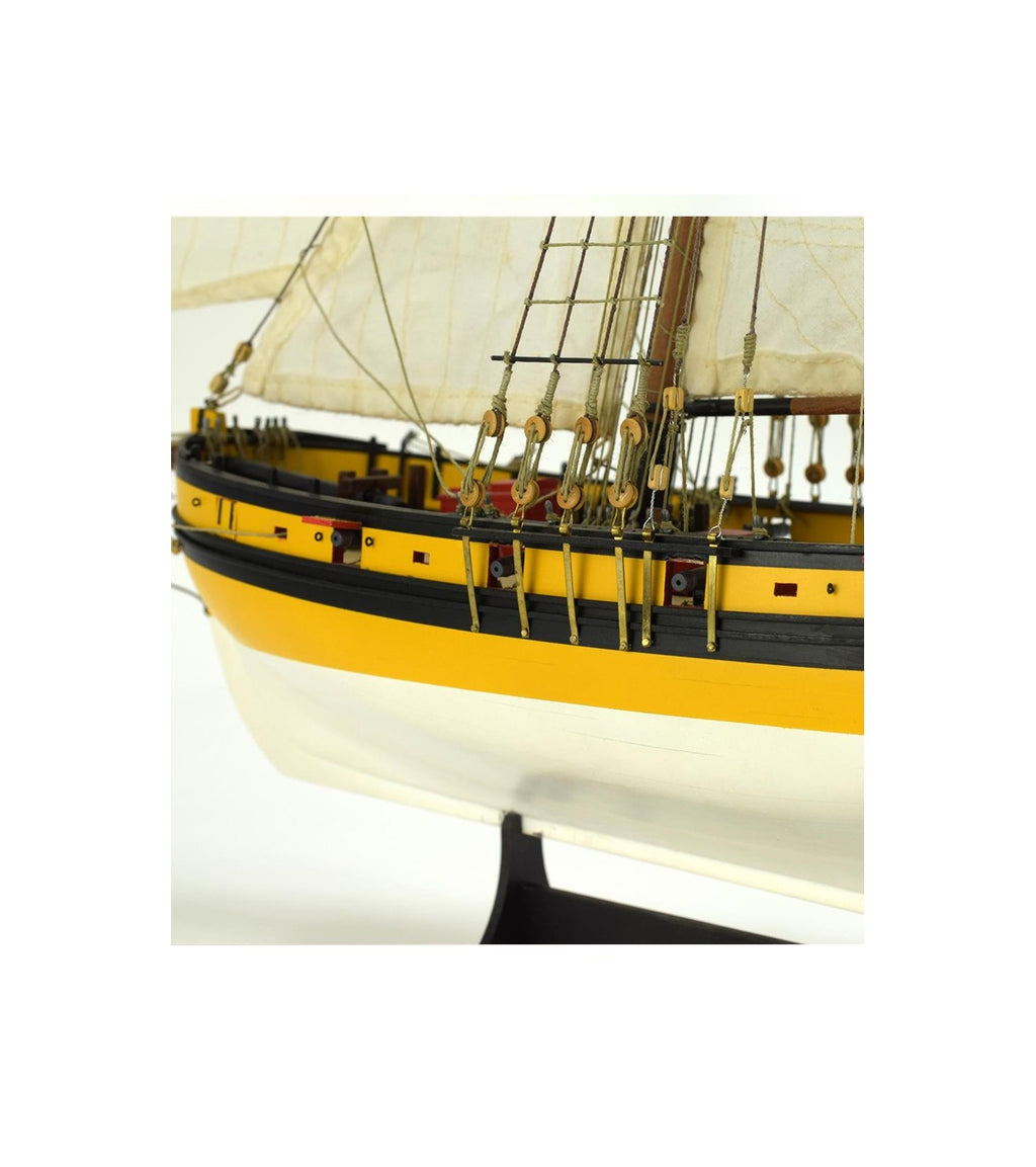 Corsair Cutter Le Renard. 1:50 Wooden Model Ship Kit