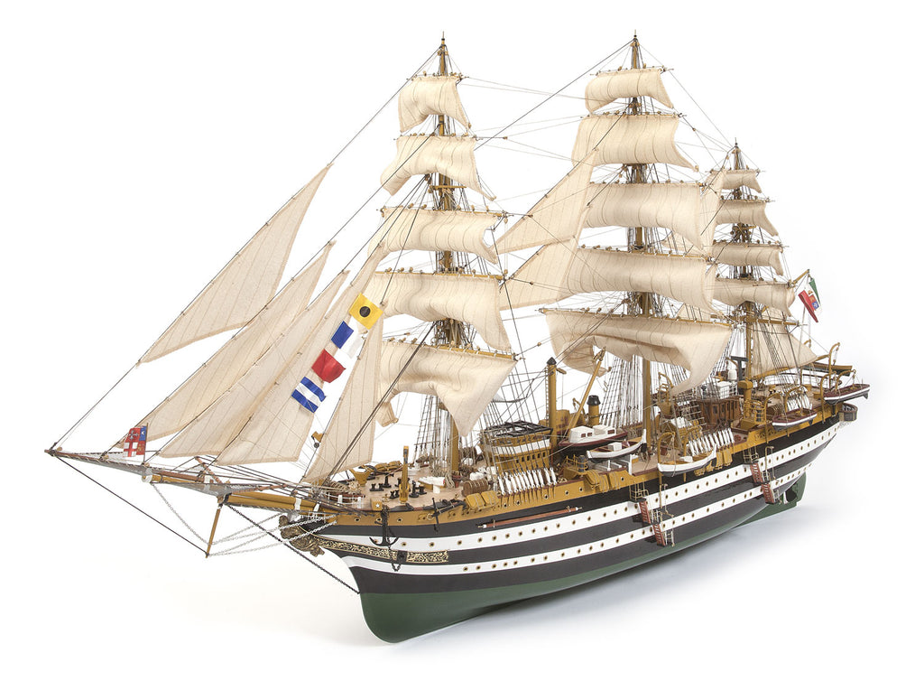 Italien School Ship Amerigo Vespucci 1:100